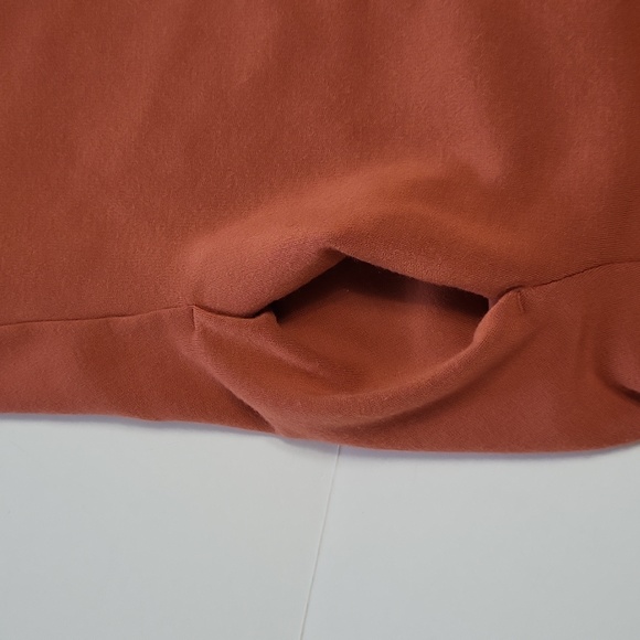 Athleta Purina Wrap Sweatshirt Size medium. - Picture 8 of 15